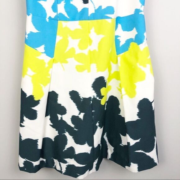 MILLY | Abstract Watercolor Floral Fit & Flare Dress Women’s Size 4 - Picture 4 of 11